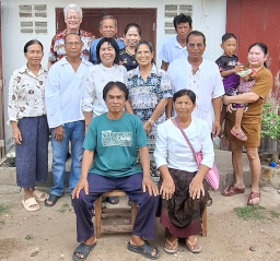Familie in Phitsanulok aufgenommen
