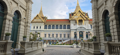 Kondolenzbesuch Königin Sirikit3